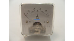 Einbau Ampere-Meter