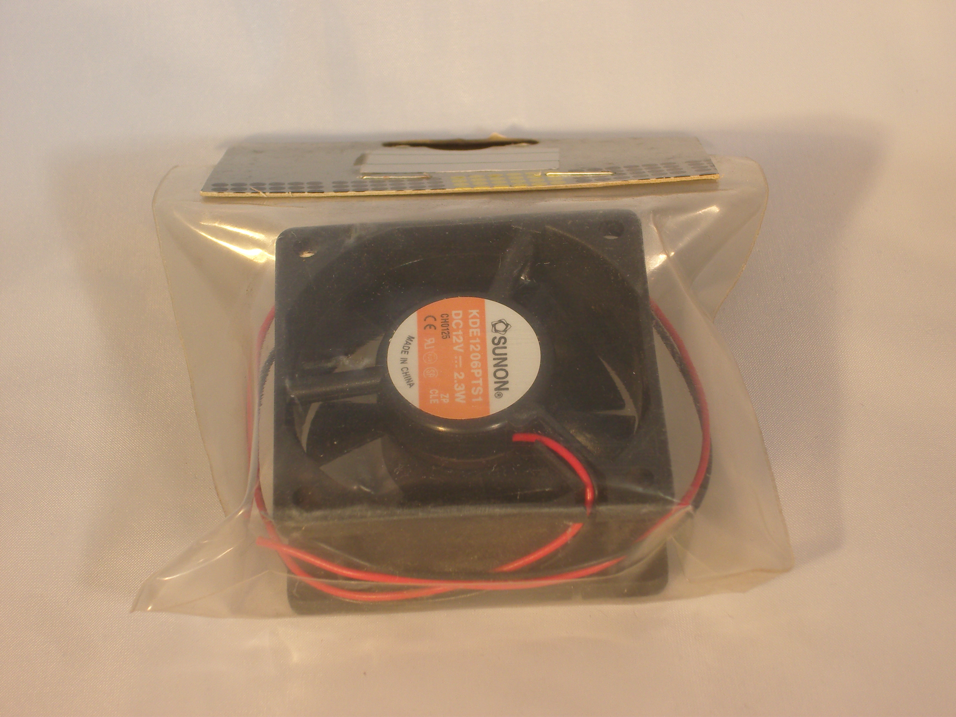 PC Lüfter 12 Volt 4x4cm PC Lüfter 12 Volt 4x4cm