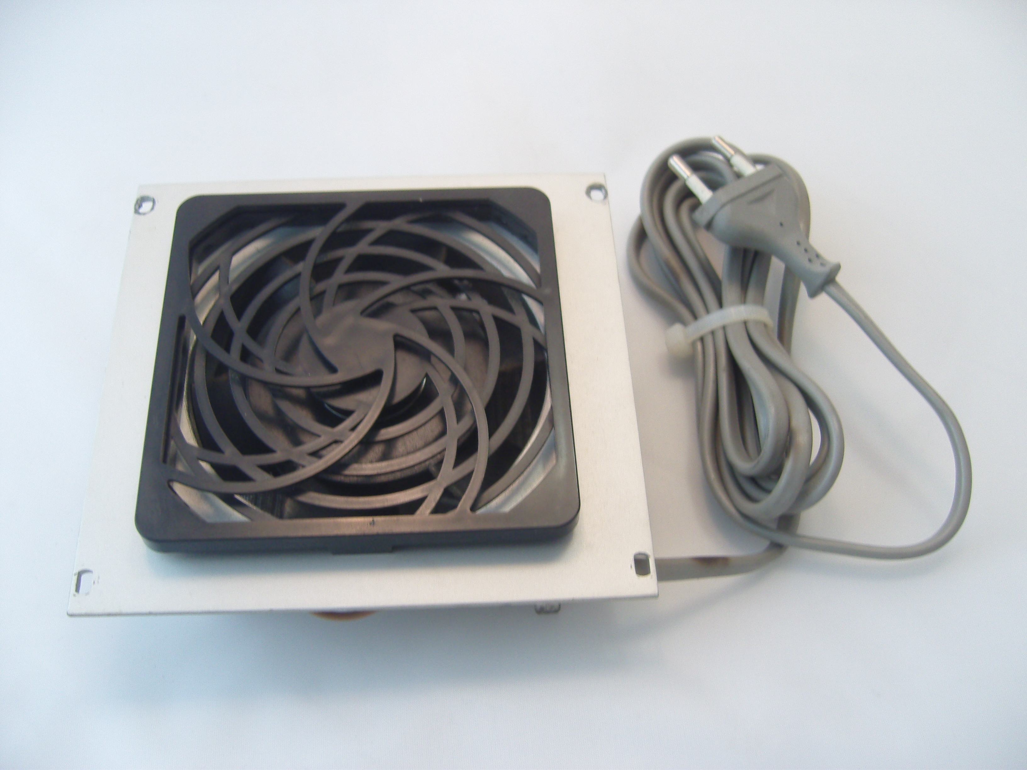 PC Lüfter 12 Volt 6x6cm PC Lüfter 12 Volt 6x6cm
